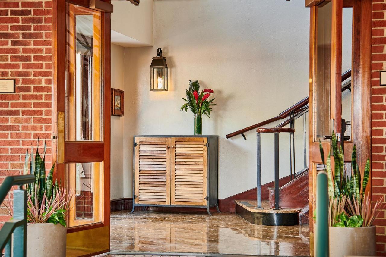 Harbourview Inn Чарльстон Экстерьер фото